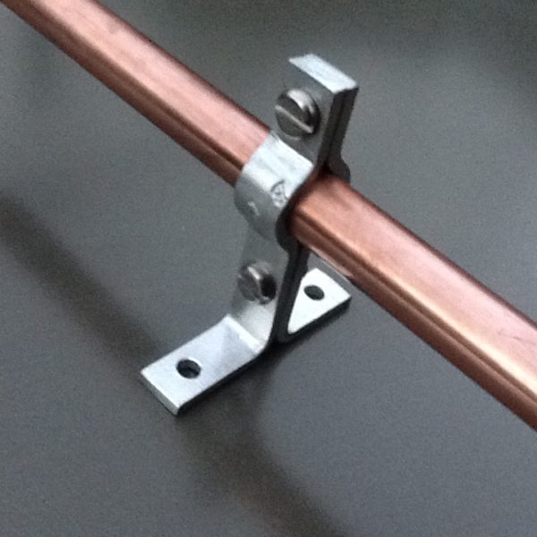 Pipe Hanger Bracket Pipe Suspension-Single Port 15mm Diameter. BPC Engineering. www.britishpipeclamps.co.uk