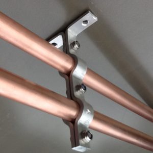 Aluminium Double Port Pipe Suspension Bracket 15mm Diameter Ports