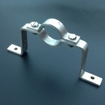 Bridge pipe clamp