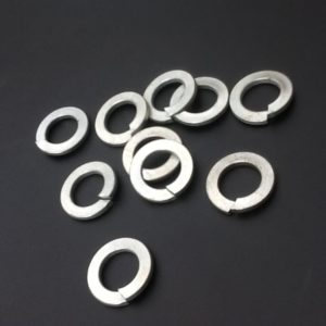 Spring locking washers