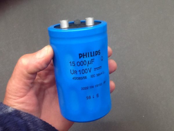 Philips Capacitor 15000uf - 100Volts