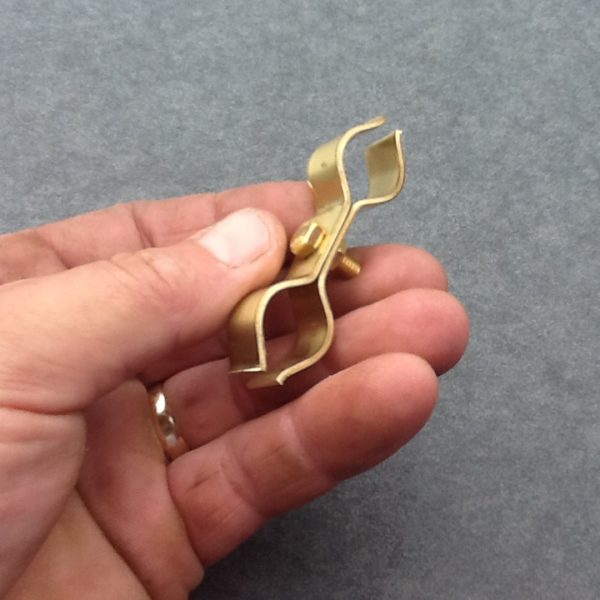 Pipe Clamp Solid Brass 15mm Port Diameter