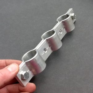 Triple Port Aluminium Pipe Clamping Bracket 26mm Diameter Ports 