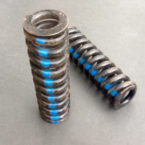 Heavy Duty Compression Springs 170mm Long X 48mm Diameter