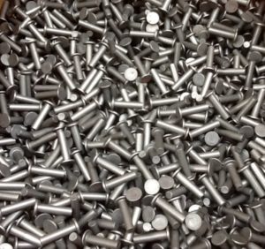 Solid Rivets Semi Tubular Rivets Flat Head Rivets 