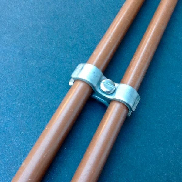 High temperature pipe clamps