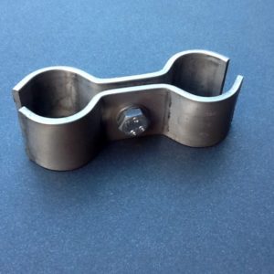 Stainless Steel Double Pipe Clamp Bracket 30mm Diameter 