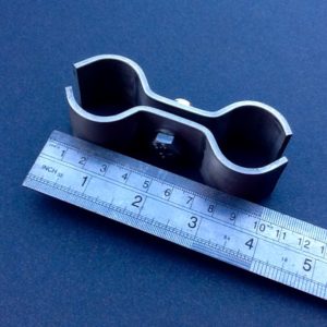 Double pipe clamp bracket 30mm