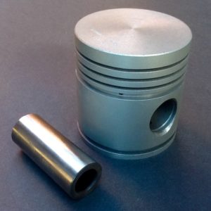 Wellworthy Piston 85mm Diameter X 90mm Long / Wellworthy 2252. BPC Engineering