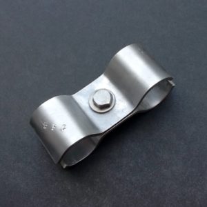 Aluminium Pipe Clamp Double Ports. BPC Engineering. www.britishpipeclamps.co.uk