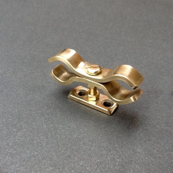 Brass Wall Mount Pipe Clamp Bracket. BPC Engineering www.britishpipeclamps.co.uk