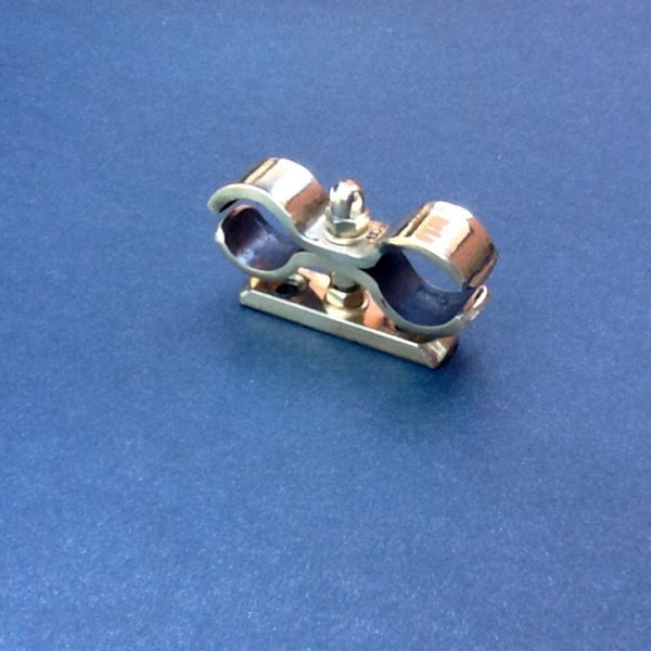 Brass Wall Mount Double Pipe Clamp Bracket www.britishpipeclamps.co.uk BPC Engineering