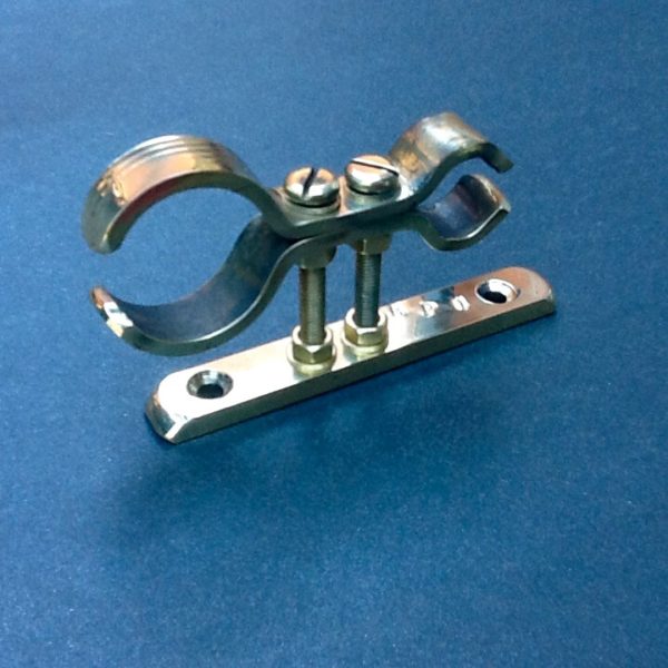 Brass Pipe Clamp Bracket Double Pipe Fixing Wall Mount 15mm 28mm. BPC Engineering. www.britishpipeclamps.co.uk