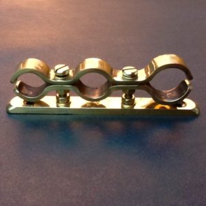 Polished Brass Pipe Clamp Bracket Multi Clamp 2 x 15mm Ports 1 x 22mm Port