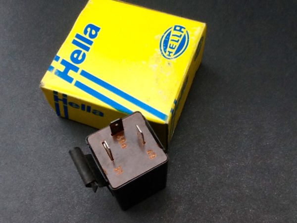 Hella Flasher Relay TBB46 71380 4db003500-03 4db00350003