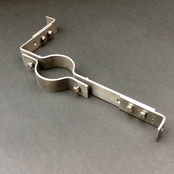 offset pipe clamping brackets