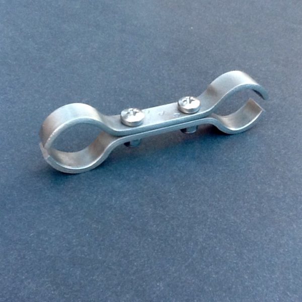 Stainless steel pipe clamping brackets