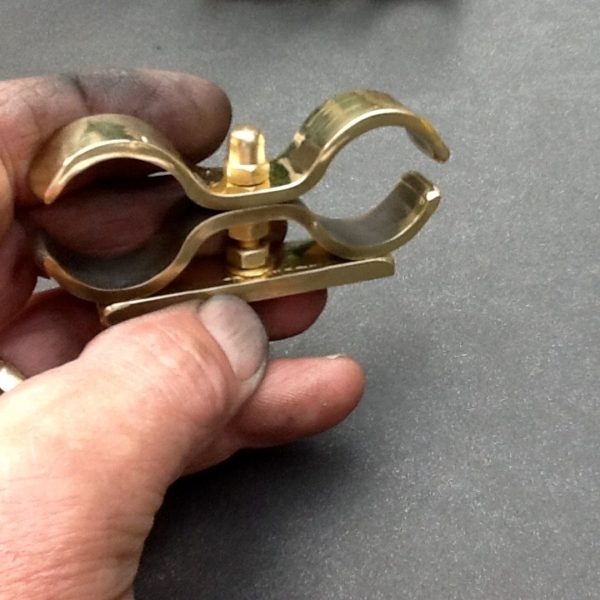 Brass Pipe Clamp Bracket Solid Brass 25mm Double Ports