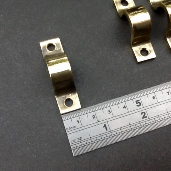 Solid brass pipe saddles 15mm