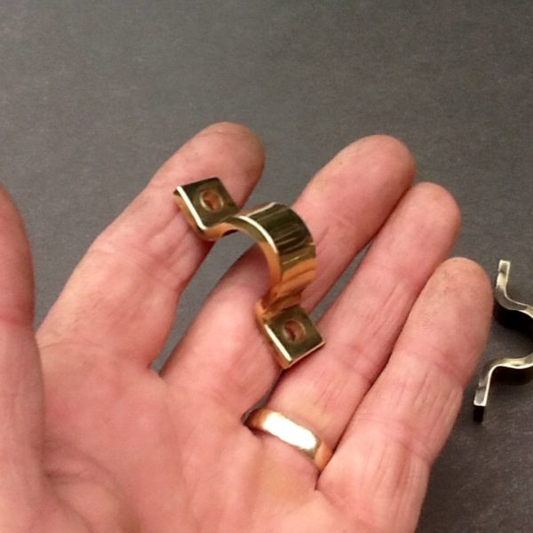 Solid brass pipe clips 15mm