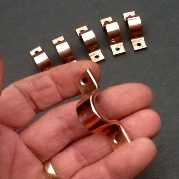 15mm Pipe Clips Copper For 15mm Outside Diameter Water Pipes