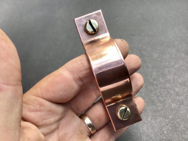 Copper Universal Pipe Clamp 50mm Diameter
