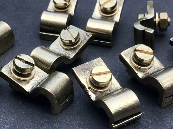 1/4" Brass P Clips Pipe Fasteners With 5mm Screws Washers & Nuts