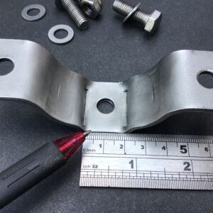 Close Surface Pipe Clamping Brackets 